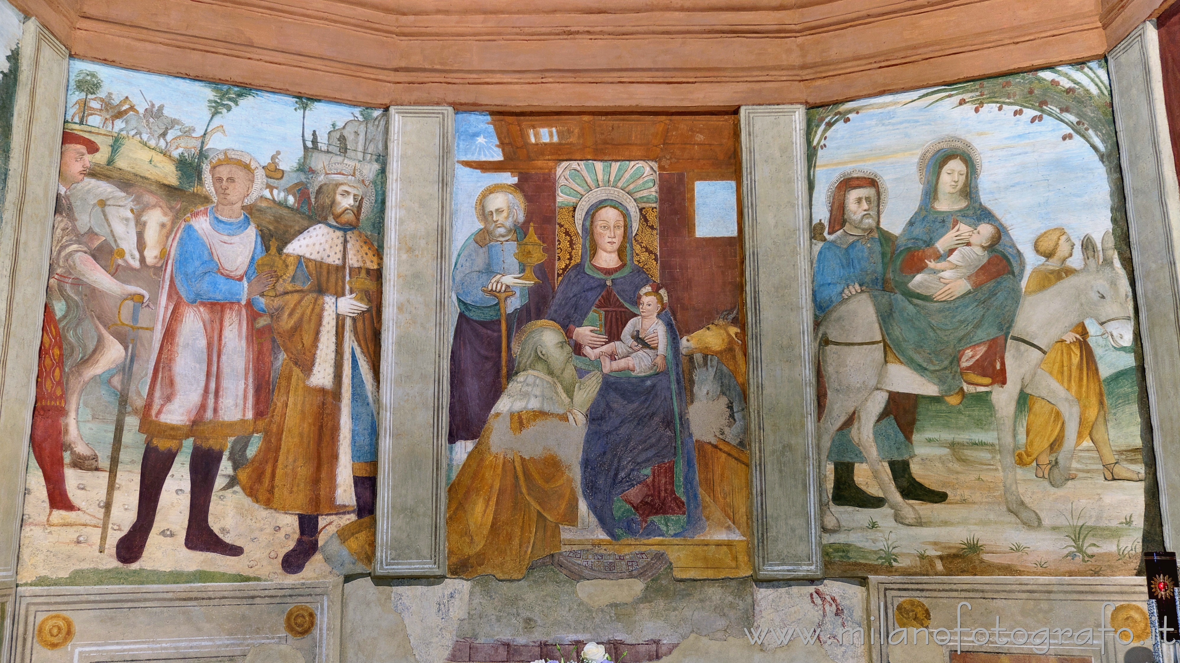Cogliate (Milan, Italy) - Frescoes in the chapel dedicated to the life of Maria in the Church of St. Damian